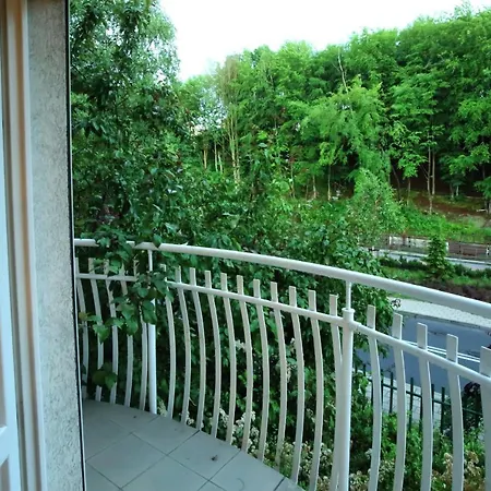 W Spokojnej Okolicy Nr1- Kamienny Potok Апартаменти Сопот